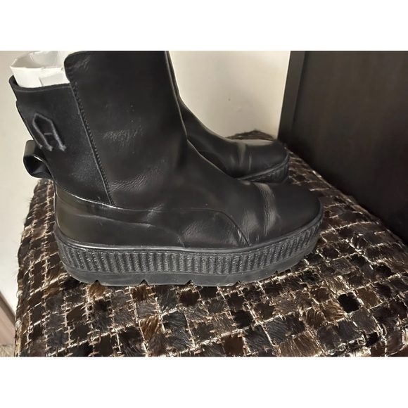 Fenty Puma By Rihanna Chelsea Sneaker Boots Black, Women US 9 UK 6.5 EUR 40 - Picture 3 of 10